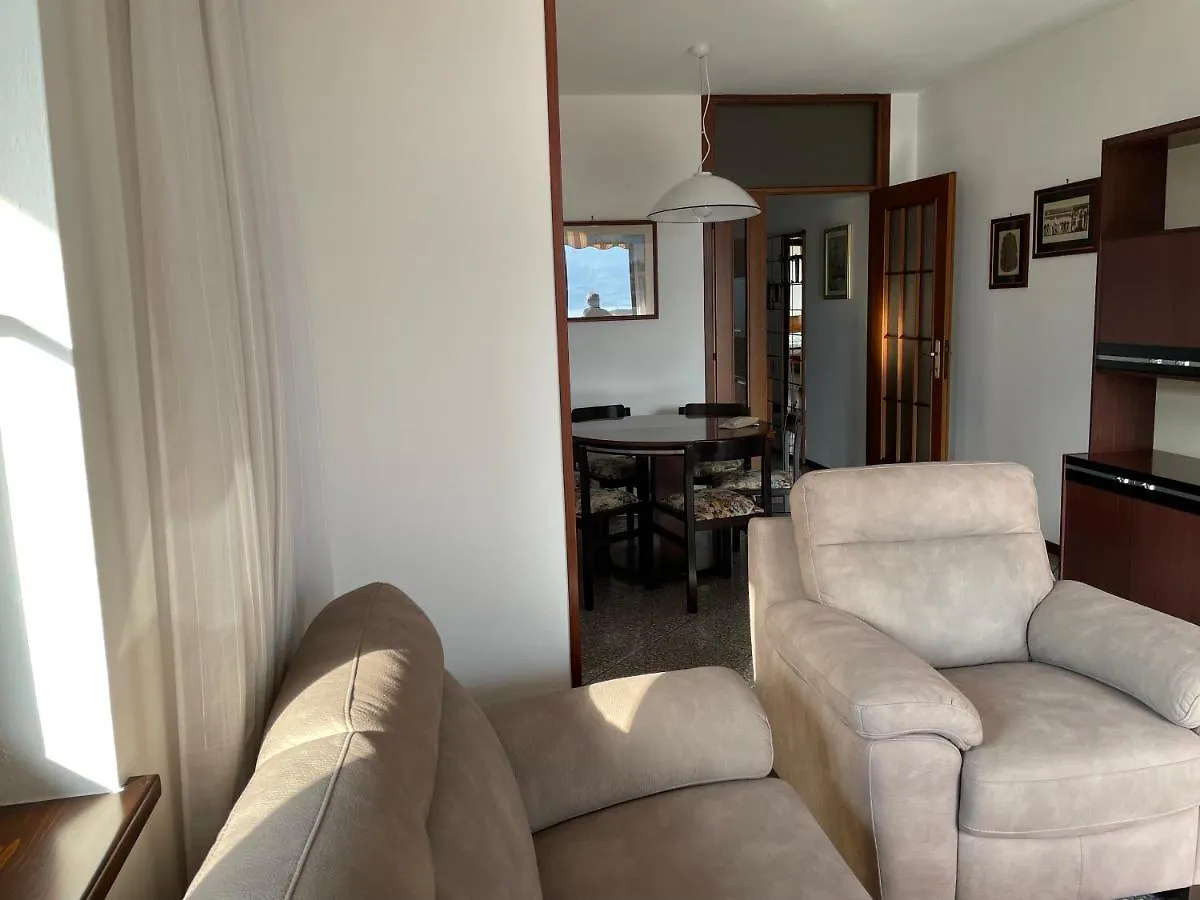 La Casa Sul Sasso In Town Serviced Accommodations Dervio Italy