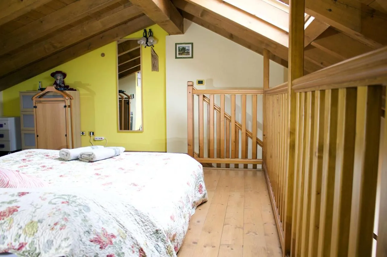 Aparthotel La Casa Sul Sasso In Town Serviced Accommodations Dervio Italy