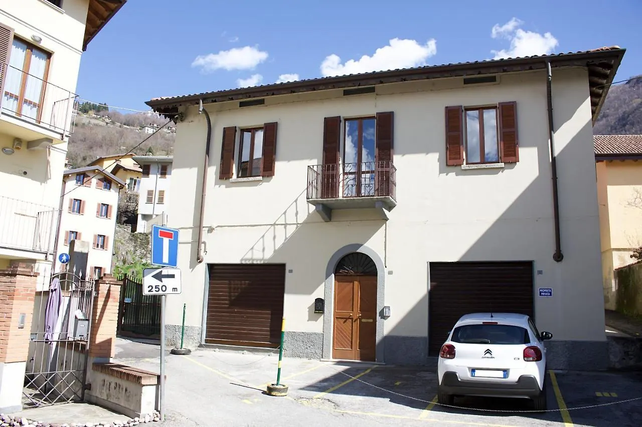 La Casa Sul Sasso In Town Serviced Accommodations Dervio