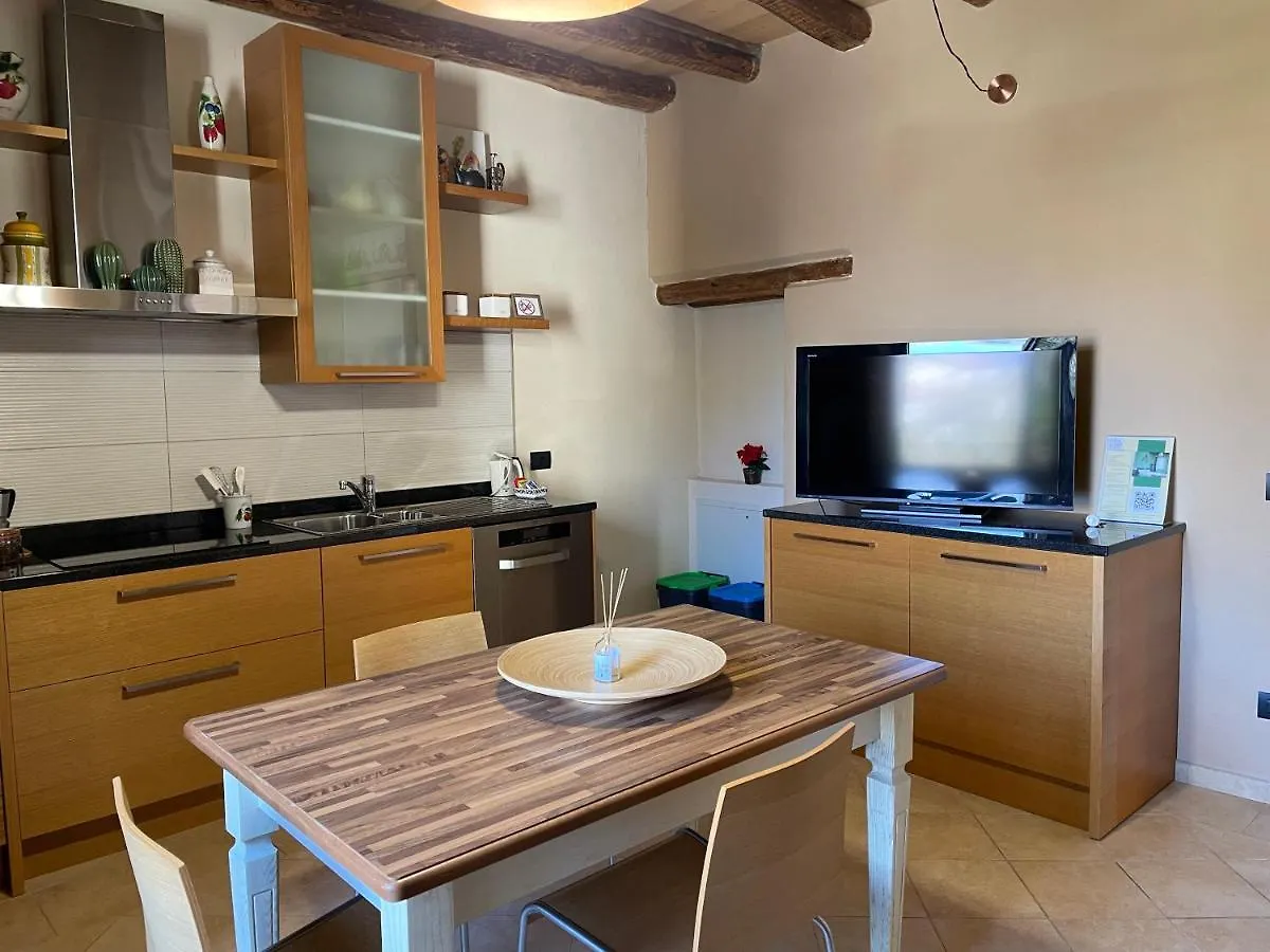 Apart Otel La Casa Sul Sasso In Town Serviced Accommodations Dervio